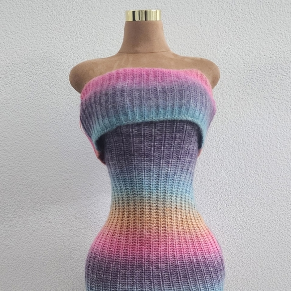 Multicolor Off-Shoulder Knit Dress - Picture 4 of 5